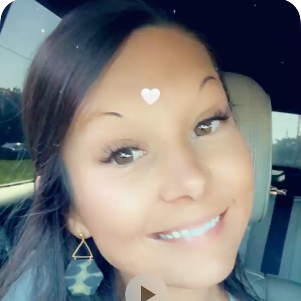 Meet your Posher, Natalie